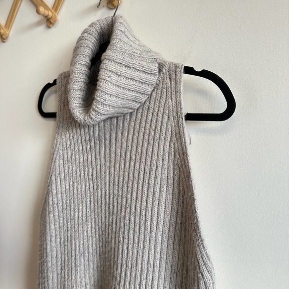 ZARA Tan Cream Ribbed Sweater Vest Turtleneck Side Slits Size S - Picture 3 of 7